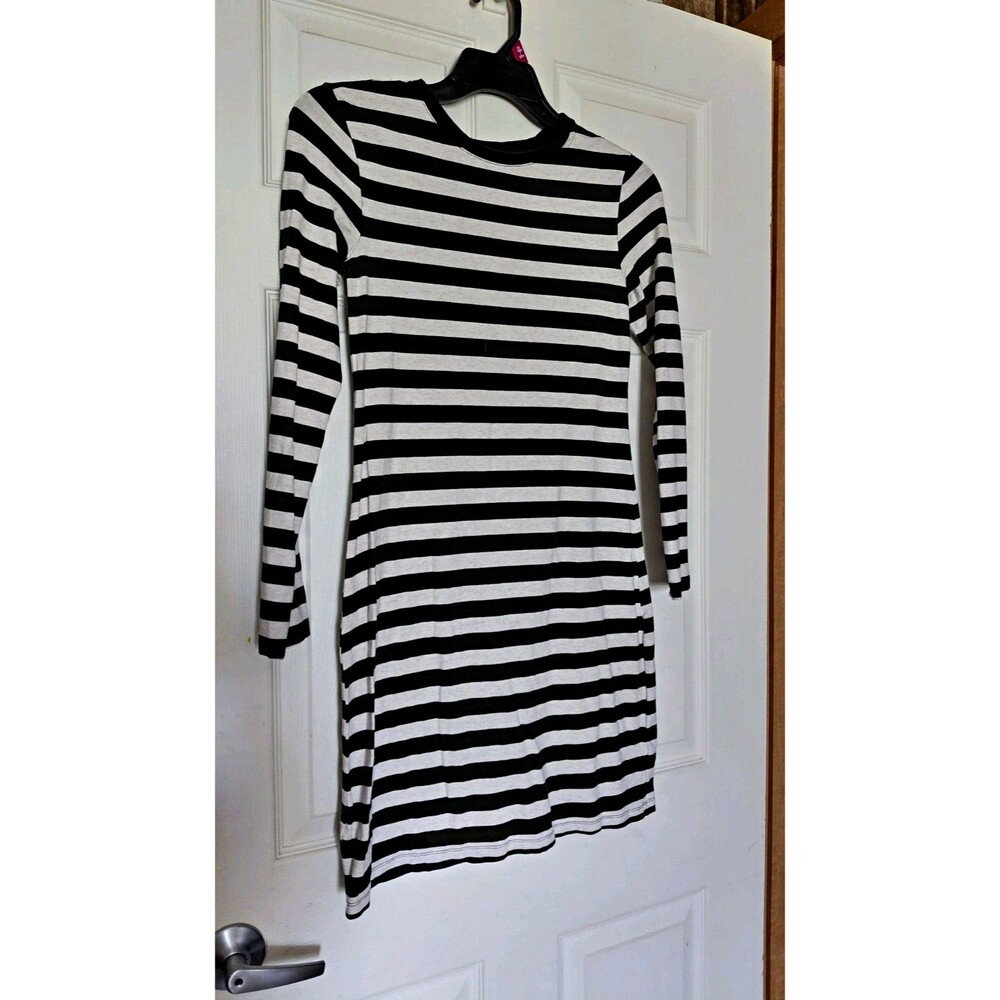 Old Navy Women's Striped Black White T-Shirt Dress Long Sleeve Crew Neck S